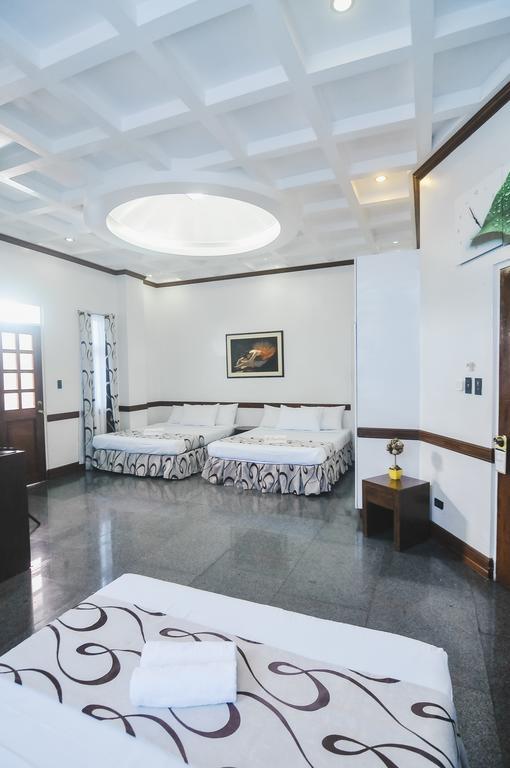 Villa Jhoana Resort Angono Exterior foto