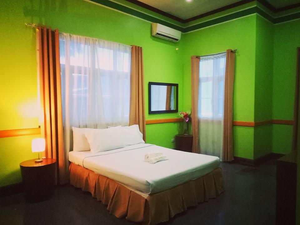 Villa Jhoana Resort Angono Exterior foto